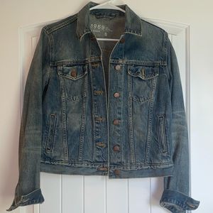 Womens GAP jean jacket